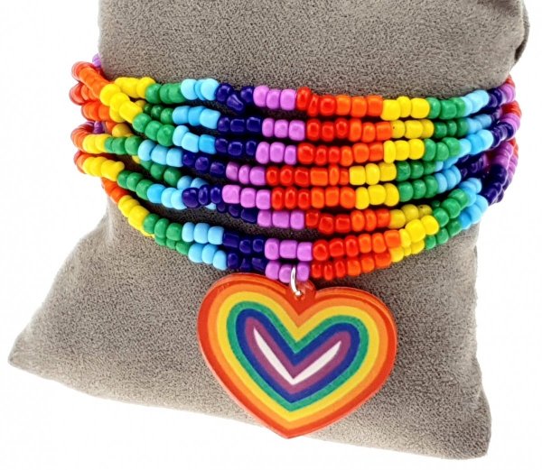 GOLDENES ARMBAND MIT EDELSTAHL