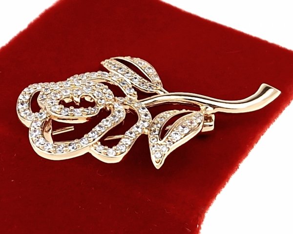 elegante Goldbrosche