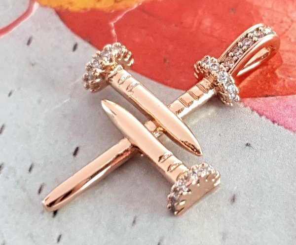 Goldanhänger 18 Karat glänzendes Xuping