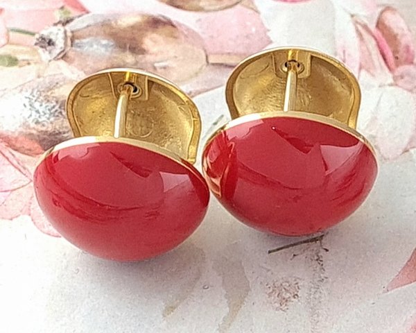 goldene Ohrringe aus Edelstahl