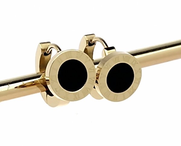 goldene Ohrringe aus Edelstahl