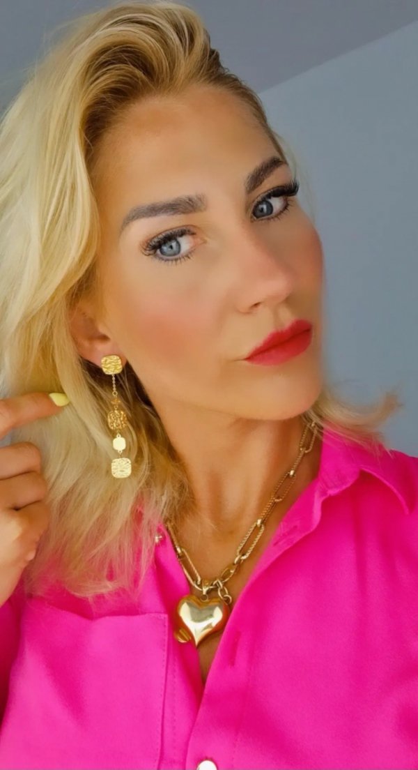 goldene Ohrringe aus Edelstahl