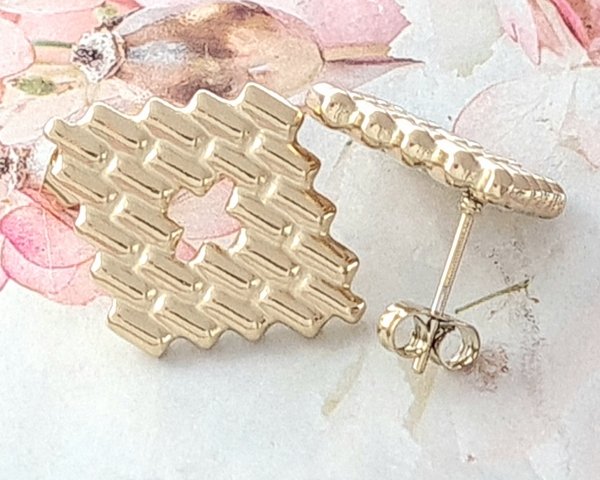 goldene Ohrringe aus Edelstahl