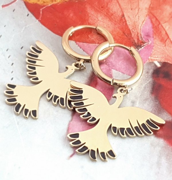 goldene Ohrringe aus Edelstahl