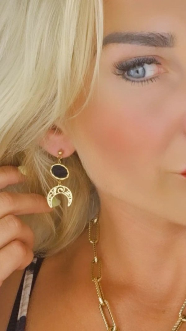 goldene Ohrringe aus Edelstahl
