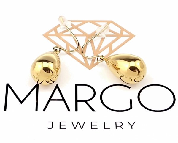gold earrings made of stainless steel