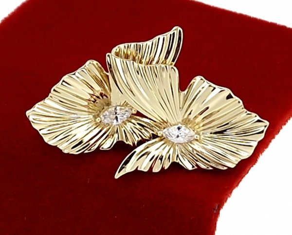 gold plated earrings with exclusive cubic zirconia