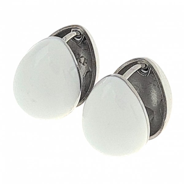 gold earrings made of stainless steel