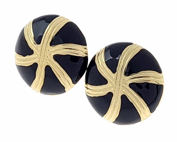 gold earrings made of stainless steel