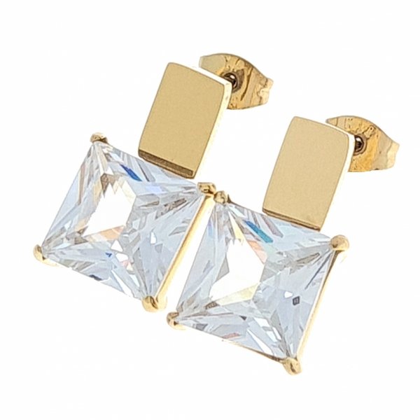 gold earrings made of stainless steel