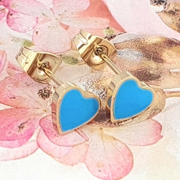 gold earrings made of stainless steel