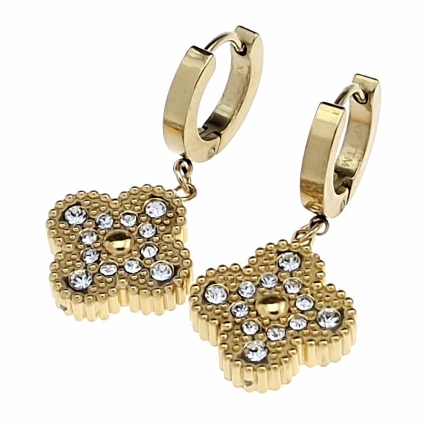 gold earrings made of stainless steel