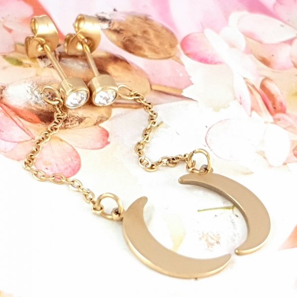 gold earrings made of stainless steel
