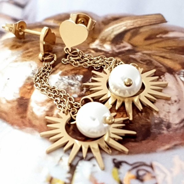 gold earrings made of stainless steel