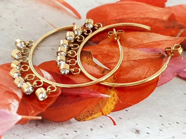 gold earrings made of stainless steel