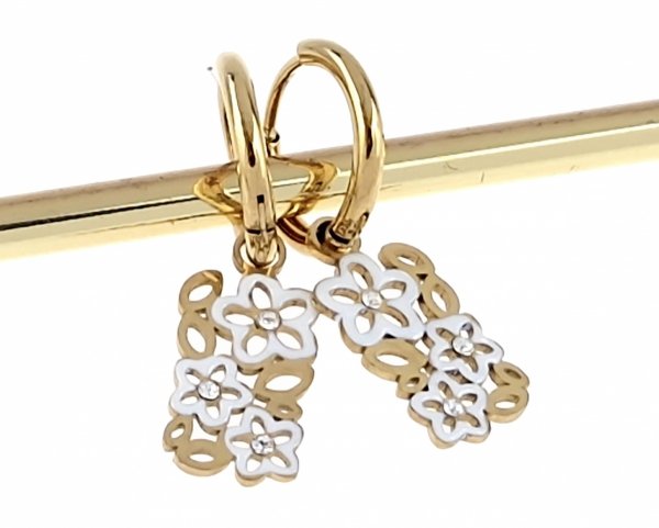 gold earrings made of stainless steel