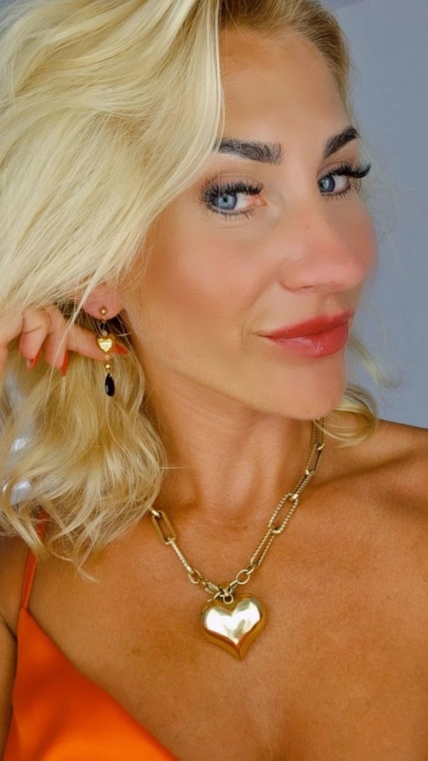 gold earrings made of stainless steel