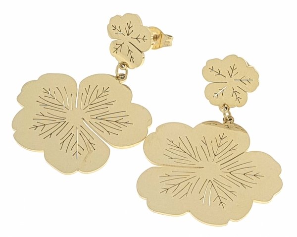 gold earrings made of stainless steel