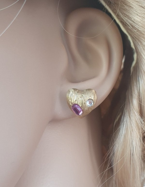 gold earrings made of stainless steel