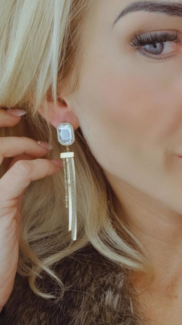gold earrings made of stainless steel