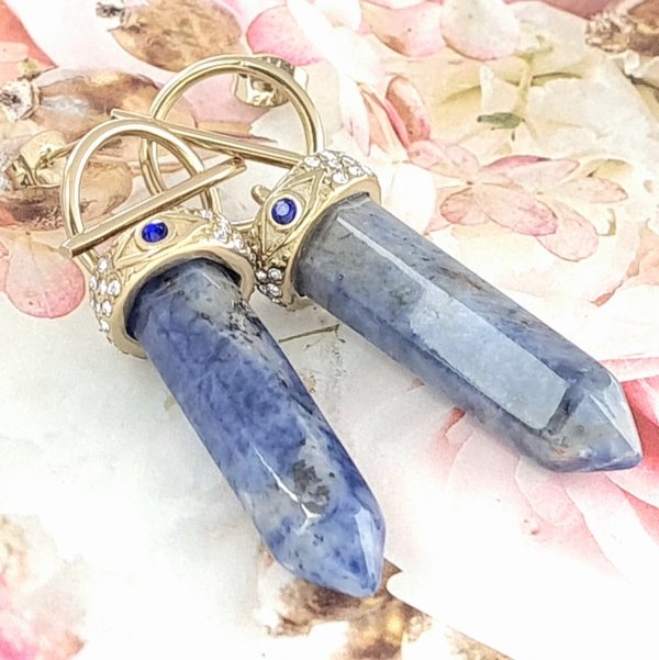 gold earrings made of stainless steel