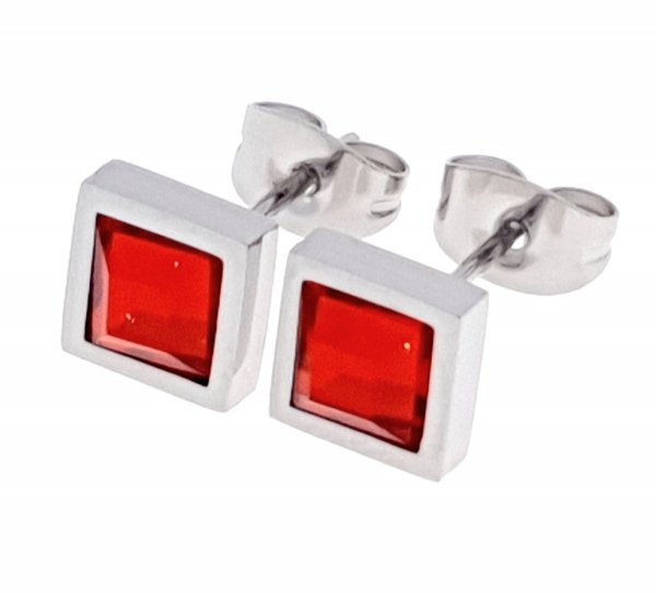 gold earrings made of stainless steel