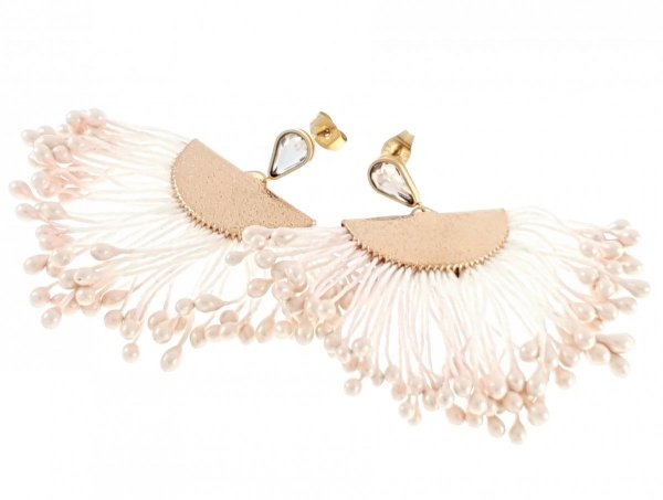 gold earrings made of stainless steel