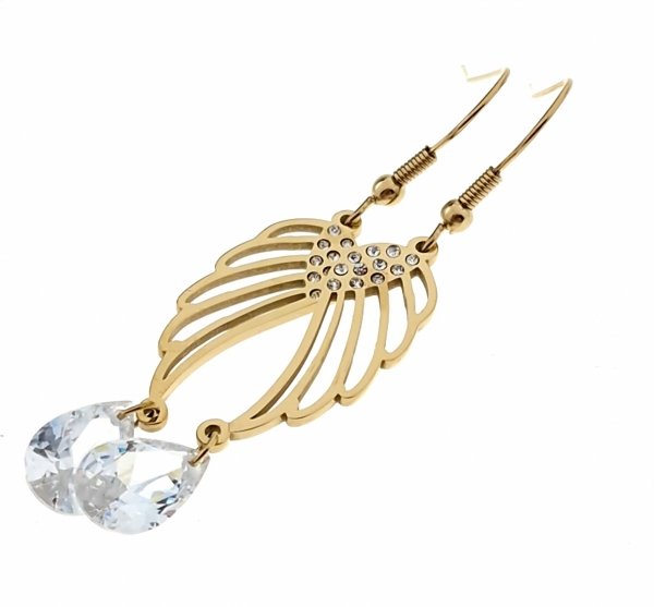 gold earrings made of stainless steel