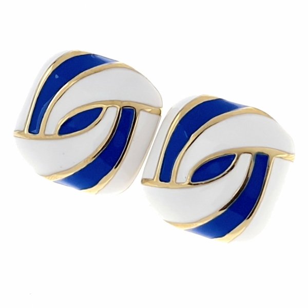 gold earrings made of stainless steel