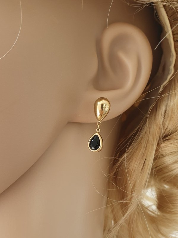 gold earrings made of stainless steel
