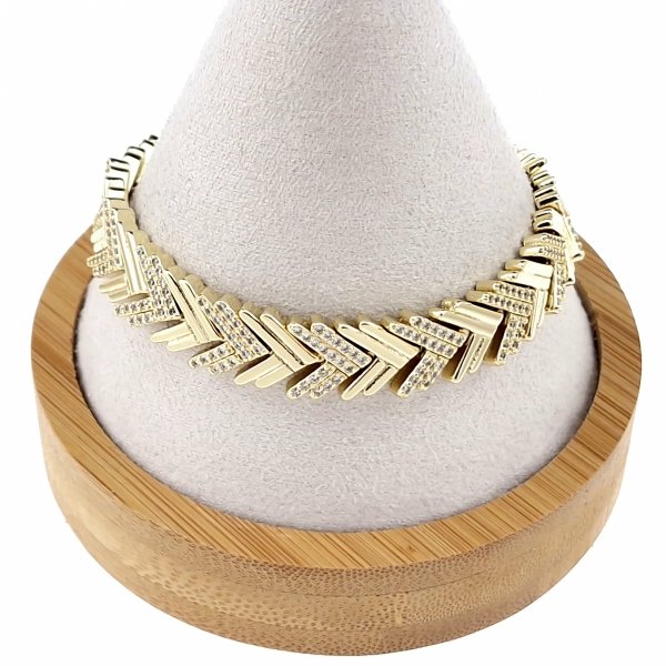 gold bracelet for a gold-plated leg