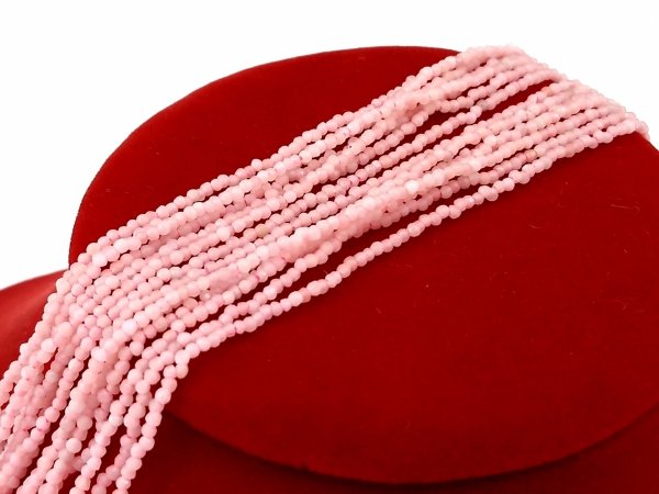 3725f Naturalne koraliki z różowego opalu, fasetowane, okrągłe, 2 x 1,5–2 mm, otwór: 0,6 mm, ok. 192 szt./sznur, 38,3 cm