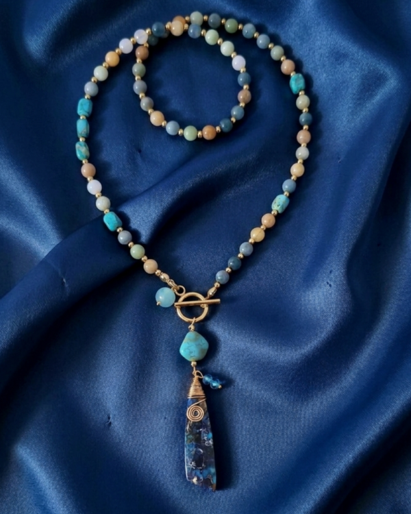 530e Naszyjnik turkus, jadeit kamień naturalny 50cm stal chirurgiczna nierdzewna 