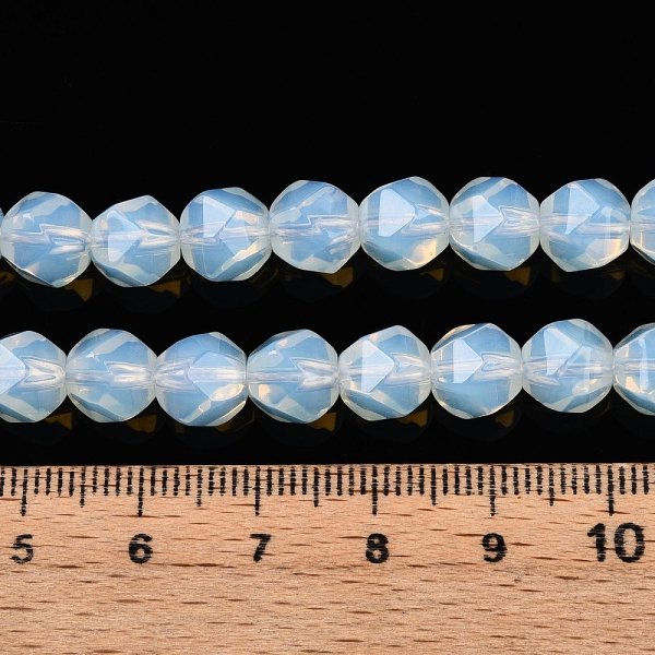 4669 Opal kamień naturalny fasetowany 7~8x6~7,5x6~7,5 mm sznur 38cm