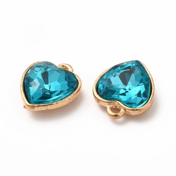 032j Zawieszka szklana serce fasetowane