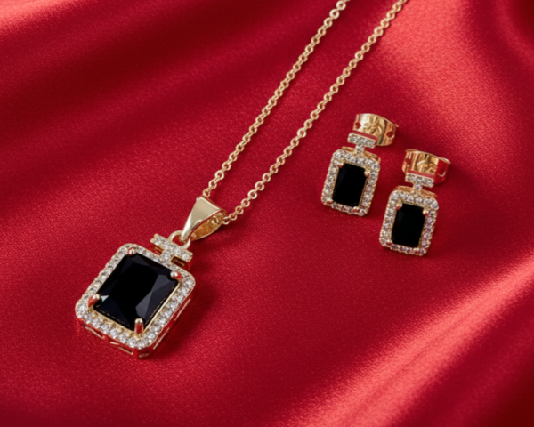1402 Komplet kolczyki, naszyjnik 43+5cm pozłacany 14k cyrkonie