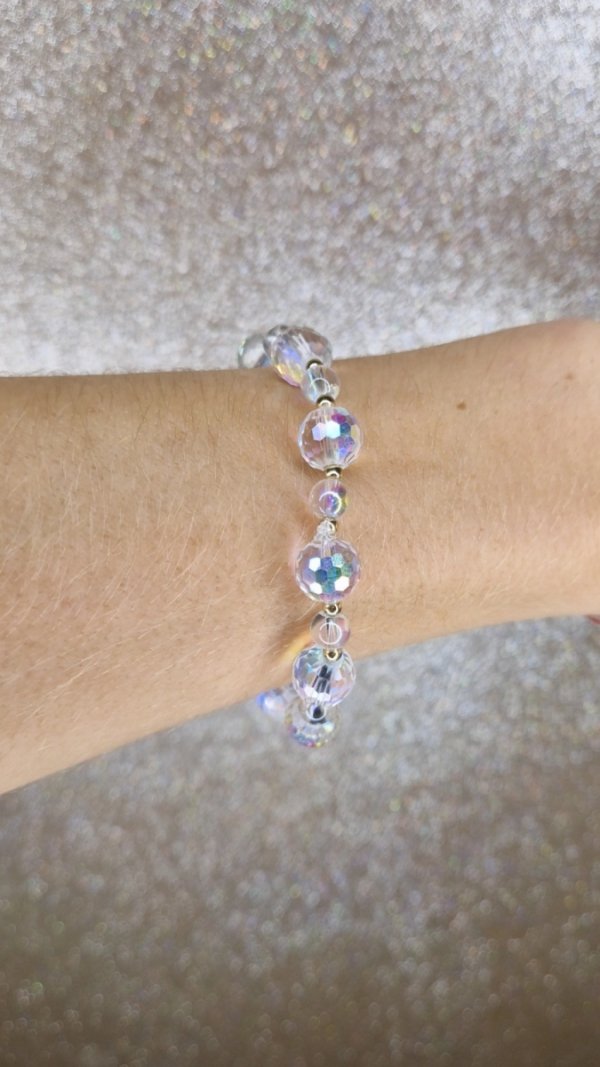 544g Bransoletka koraliki kryształki ab fasetowane na gumce jubilerskiej kulki