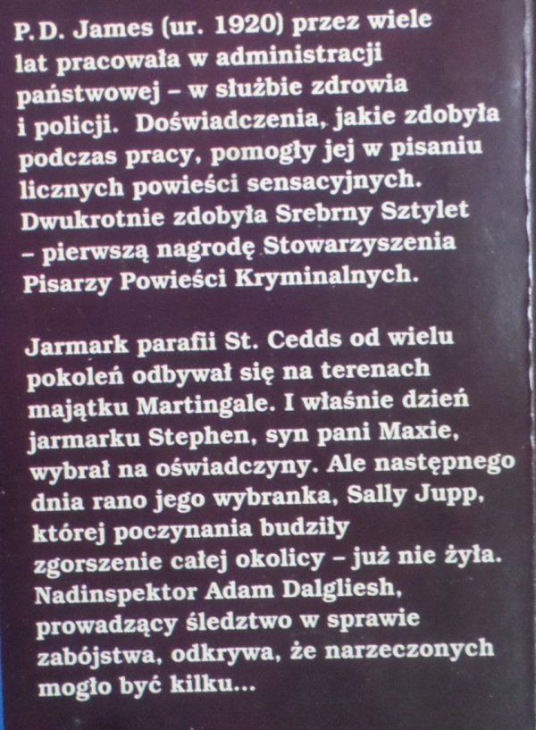 P.D. James • Zakryjcie jej twarz