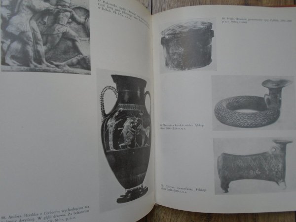 Maria Ludwika Bernhard • Greckie malarstwo wazowe [ceramika]
