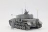 Border Model BT-006 Pz.Beob.Wg. IV Ausf. J w/Commander&Infantry 1/35
