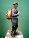 Young Miniatures YM7001-R Oberleutnant 3rd Light Infantry Regiment 1917 70mm