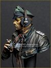 Young Miniatures YM1876 SS Panzer Commander Normandie 1944 1/10