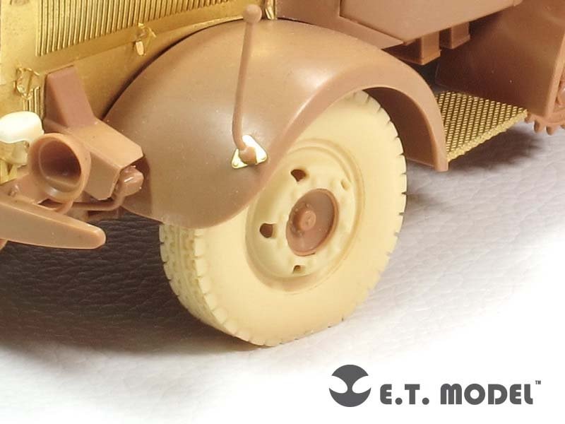 Zvezda Maquette Militaire 3603 Camion Semi-chenillé Lourd Allemand L 4500r Maultier 135