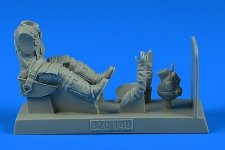 Aerobonus 320140 German Luftwaffe WWII Pilot with seat for Bf 109G for Hasegawa/Revell 1/32