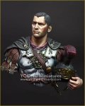 Young Miniatures YH1868 Roman Officer 1/10