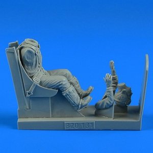 Aerobonus 320131 US NAVY WWII Pilot with seat for F4U Corsair for Trumpeter 1/32