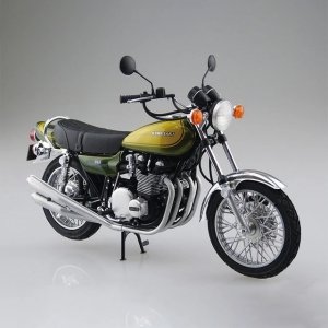 Aoshima 06266 Kawasaki 900 Super 4 Model Z1 1973 with Custom Parts 1/12