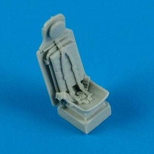 Quickboost QB72397 P-51D Mustang seat with safety belts 1/72