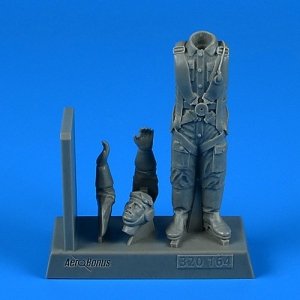 Aerobonus 320164 French Air Force WWII Pilot 1/32