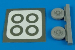 Aires 7209 Mil Mi-8 wheels & paint masks 1/72 Other
